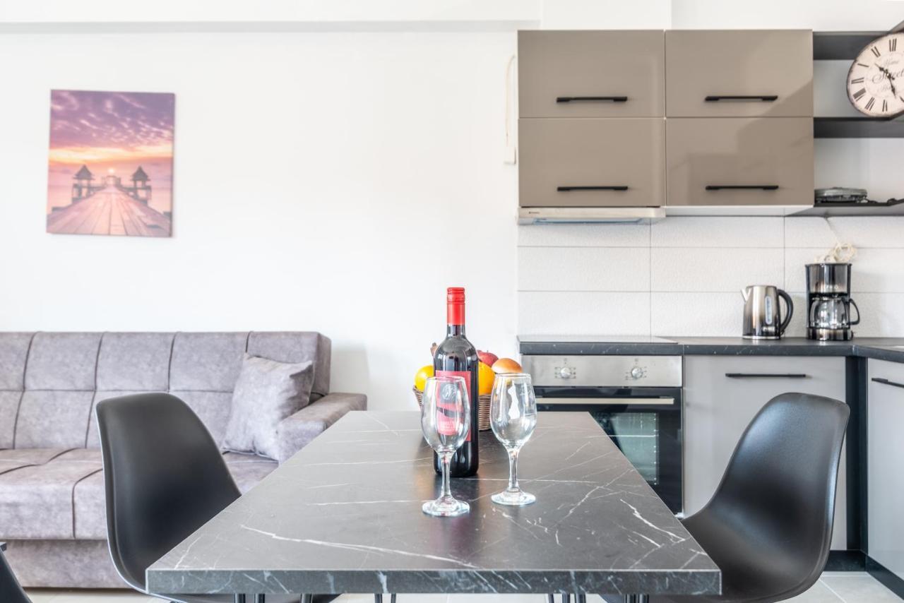 Modern Renovated Apt For Relax Heraklion  Luaran gambar