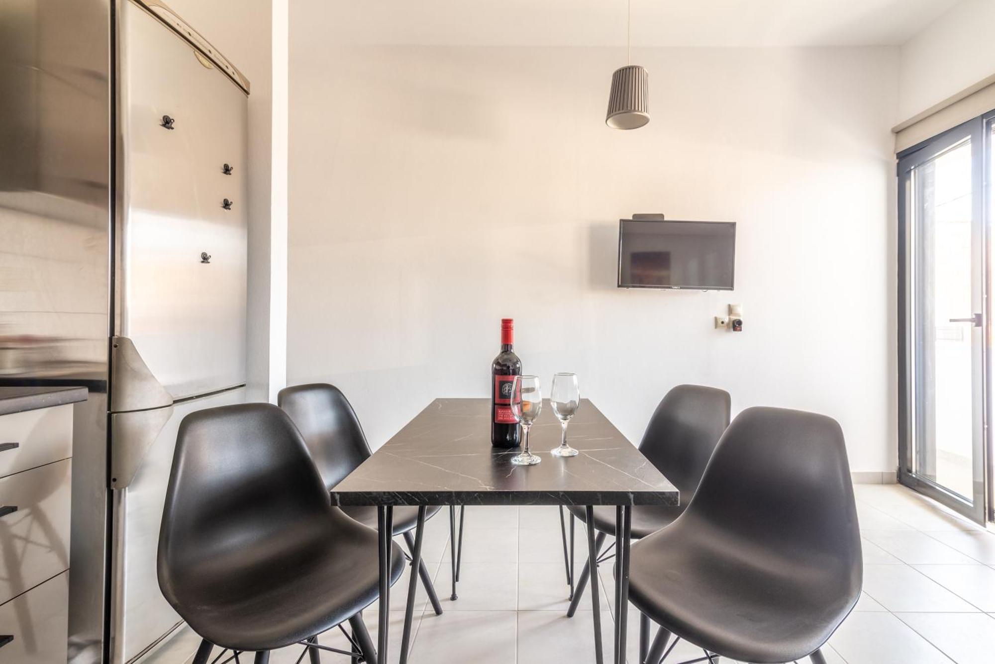 Modern Renovated Apt For Relax Heraklion  Luaran gambar