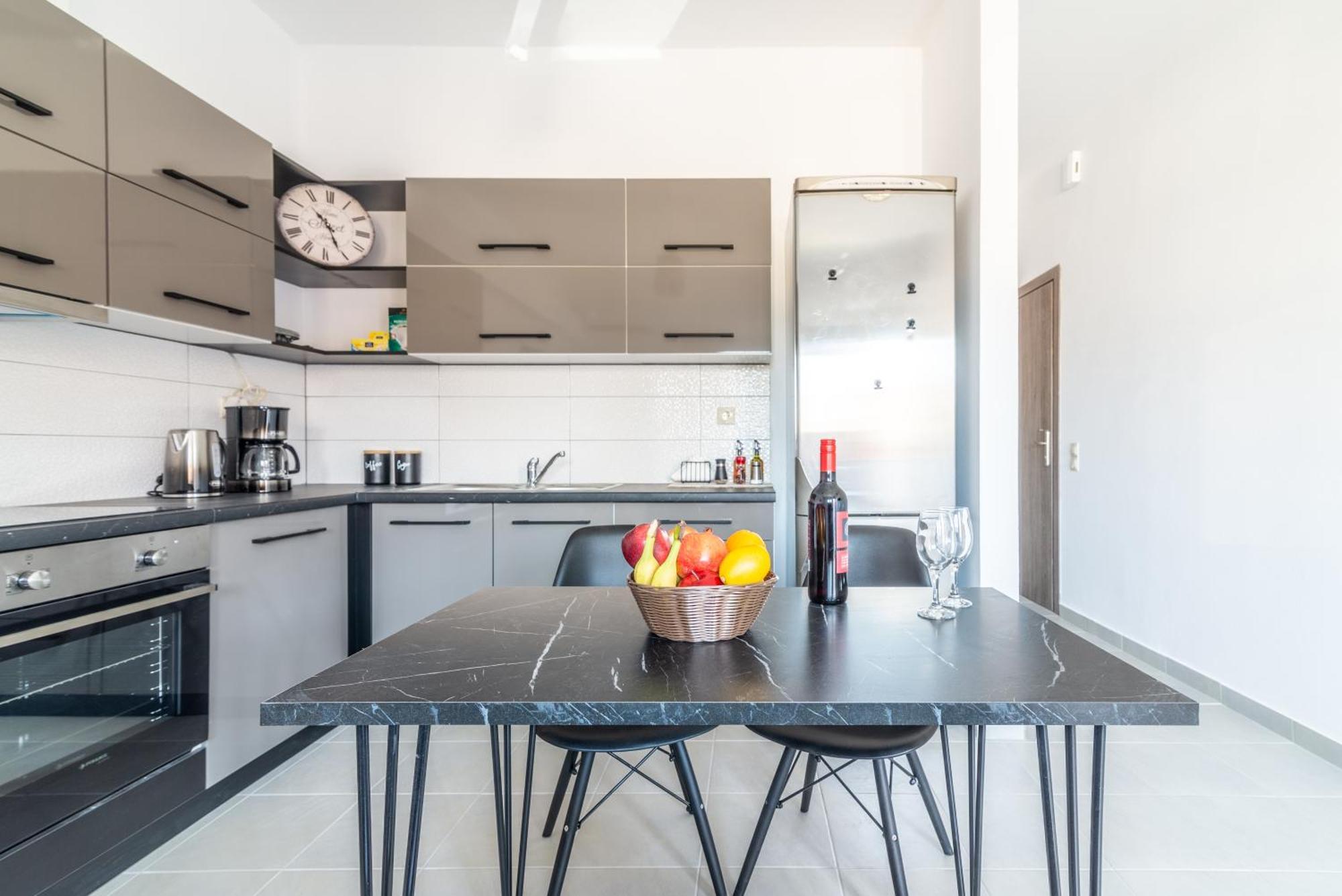 Modern Renovated Apt For Relax Heraklion  Luaran gambar