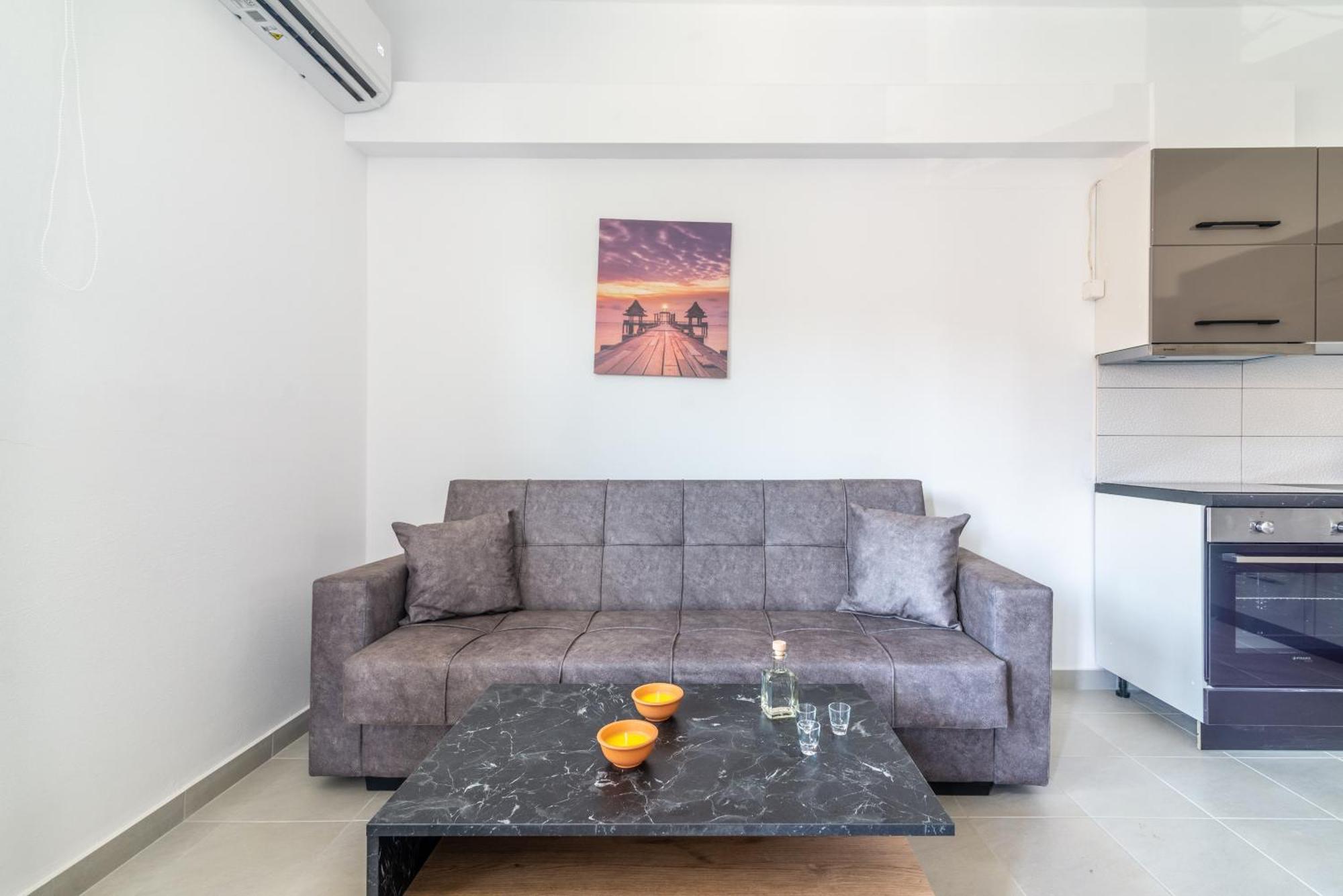Modern Renovated Apt For Relax Heraklion  Luaran gambar